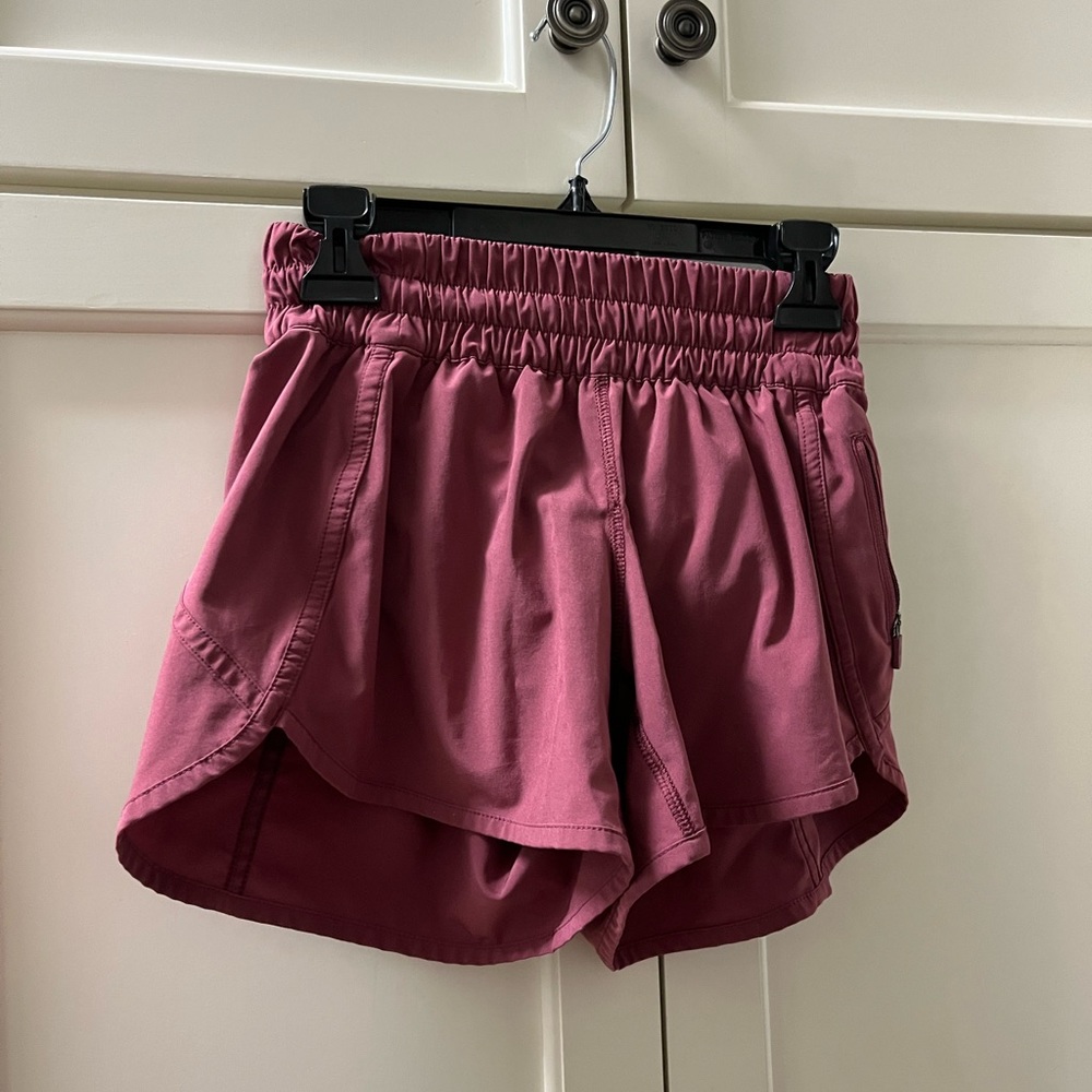 Tracker low rise 4” lululemon